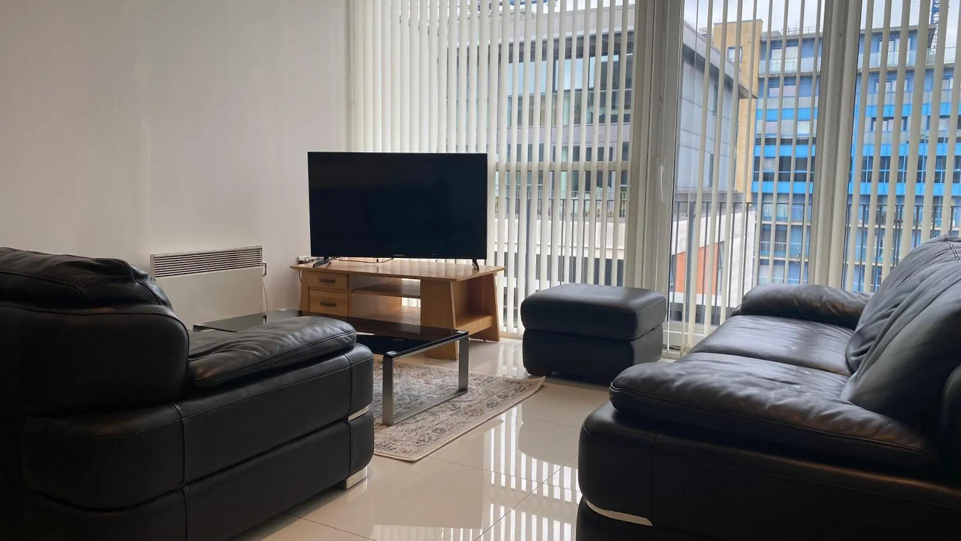 Cosy 3 Bed Penthouse In Royal Docks London Apartment