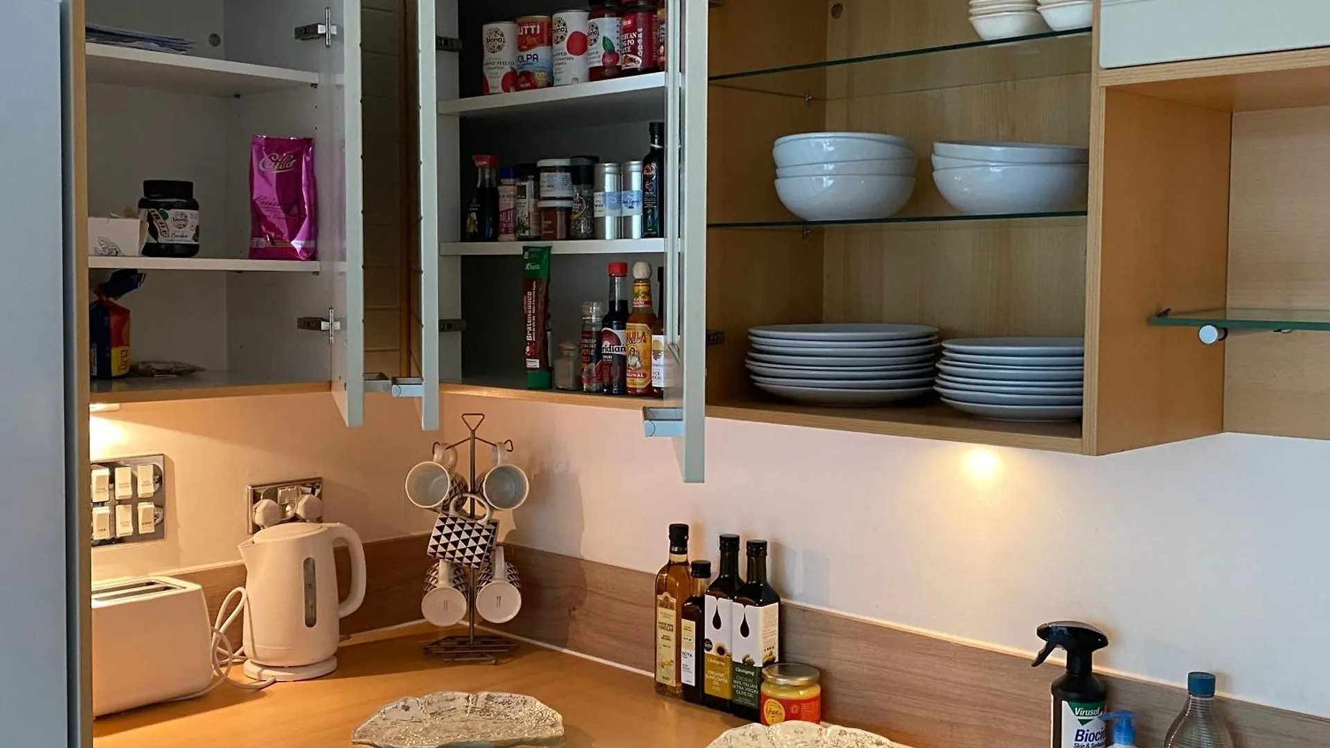 Cosy 3 Bed Penthouse In Royal Docks London Apartment
